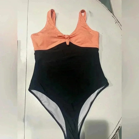 One piece swim suit new - Picture 3 of 3